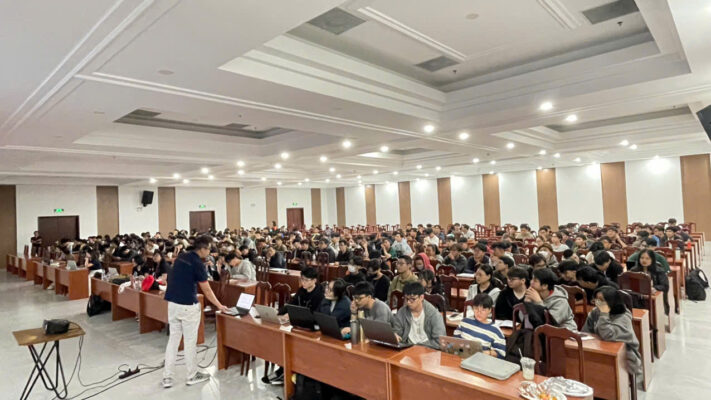 Anh 2 10