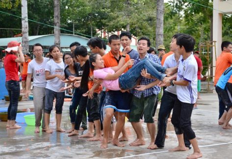Van dong truong 2 1