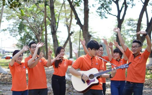 phuhuynhdungchontruongchonnganhthaycon