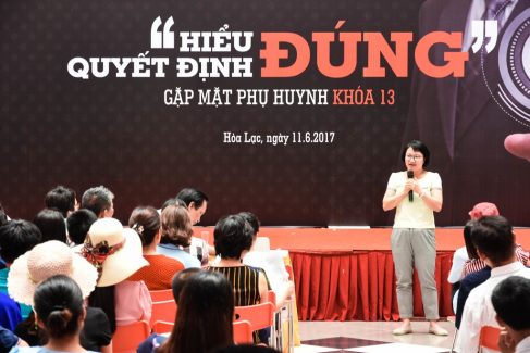 chị Trần Thùy Linh – Giám đốc nhân sự công ty cổ phần Eway 1