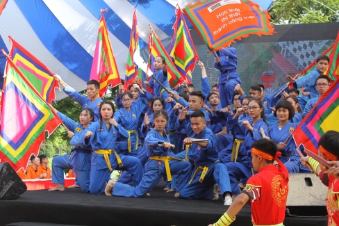 Le khai giang k15 5