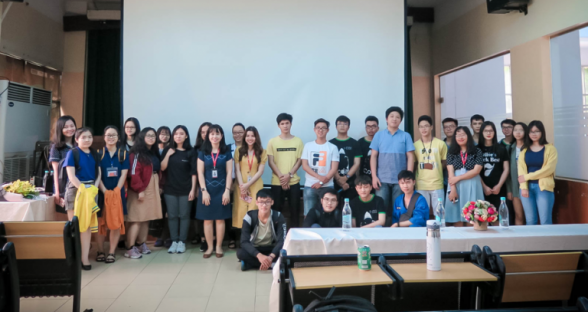 Thường xuyên tổ chức các buổi workshop sự kiện bổ ích