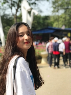 hotgirl quan su 7