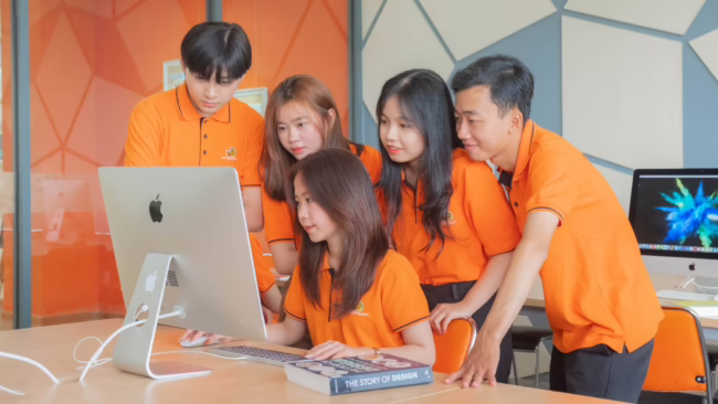 Năm 2025, Trường Đại học FPT tuyển sinh chuyên ngành Chuyển đổi số.