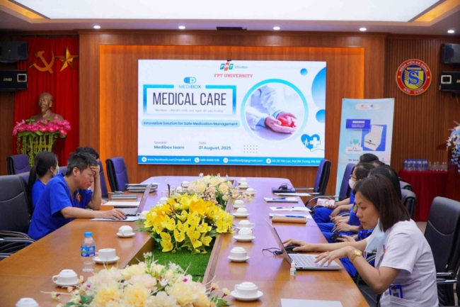  Nhóm kỳ vọng dự án tủ thuốc sẽ "vươn xa" hơn trong và ngoài nước