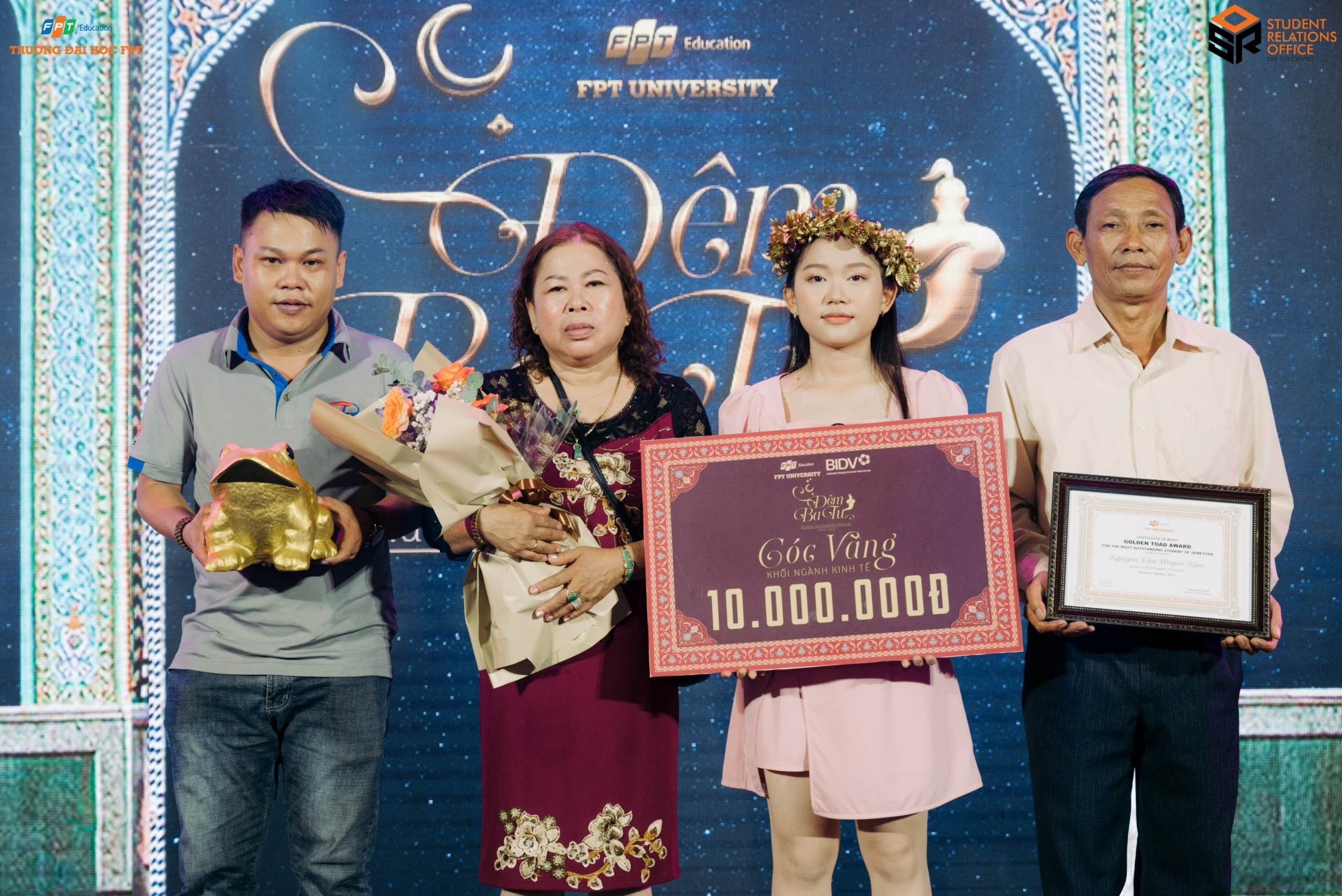 Huyền Ngọc hai lần nhận được danh hiệu Cóc vàng trong học kỳ Spring 2023 và Summer 2023