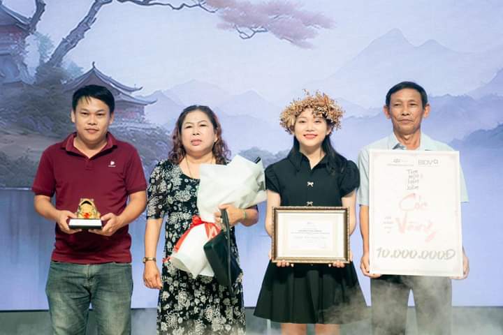 Hành trình học tập và rèn luyện của cô bạn không chỉ là câu chuyện của sự nỗ lực học tập mà còn là minh chứng cho việc tận dụng tối đa môi trường năng động tại FPTU