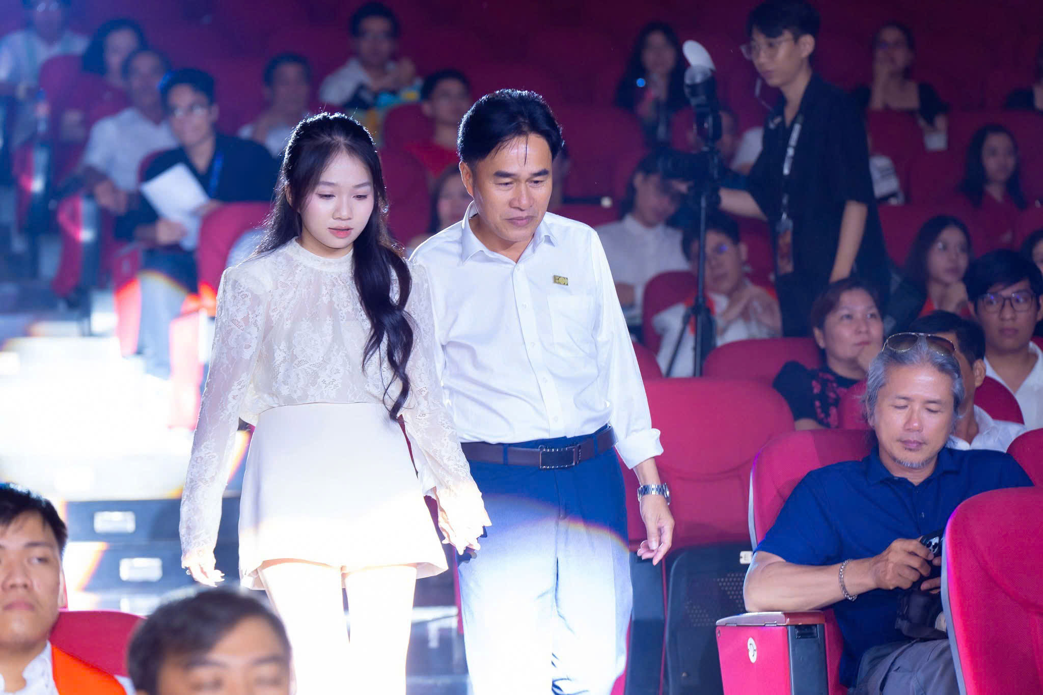 Trên hành trình trưởng thành bao giờ cũng có sự đồng hành từ gia đình