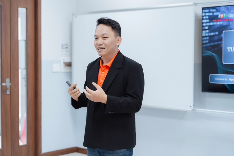 img f28a4afb 76be 475a 8c02 a910668c16f4