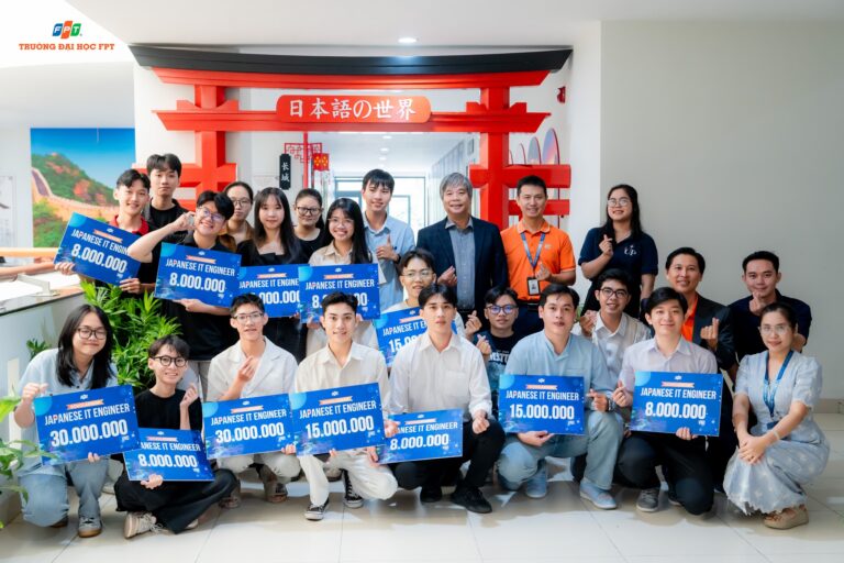 Tổng kết chương trình Kỹ sư CNTT Nhật Bản và trao học bổng cho sinh viên xuất sắc