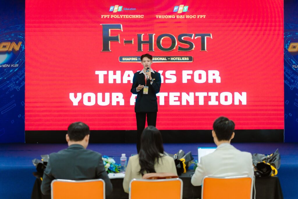sinh-vien-fpt-khang-dinh-phong-thai-chuyen-nghiep-f-host-2025-2