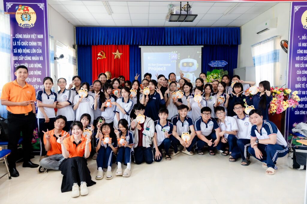 dh-fpt-lan-toa-kien-thuc-ai-toi-thpt-gia-rai-4