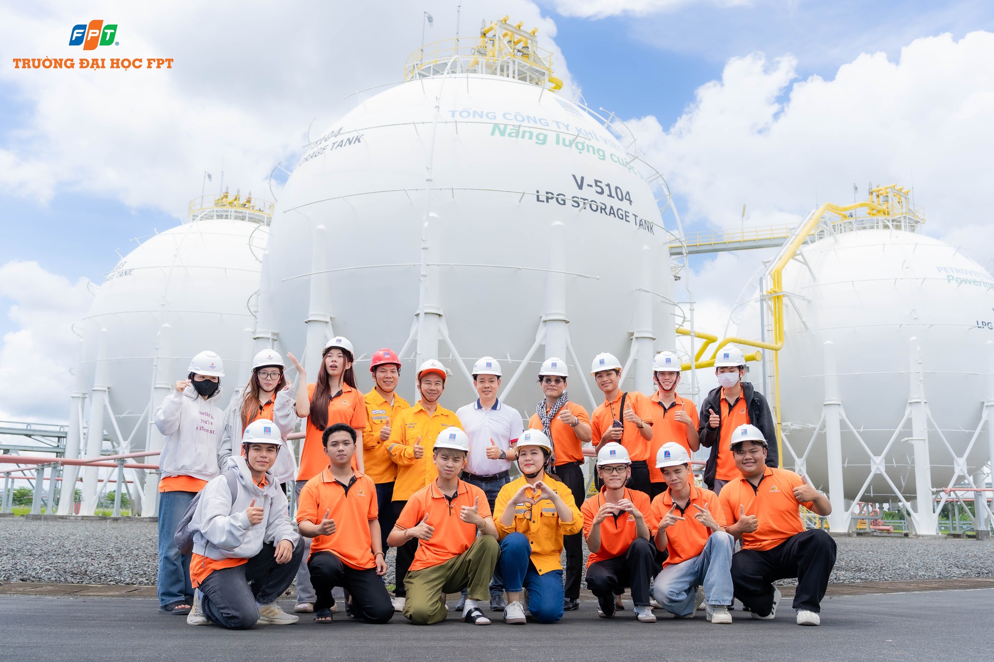 Học trong lòng doanh nghiệp