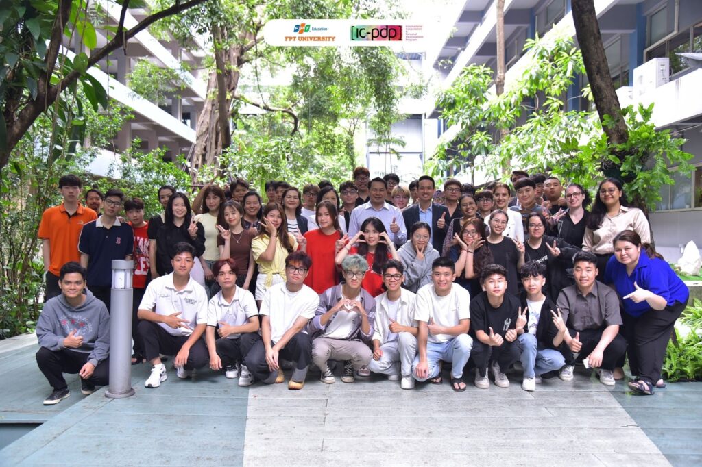 Học kỳ tại nước ngoài