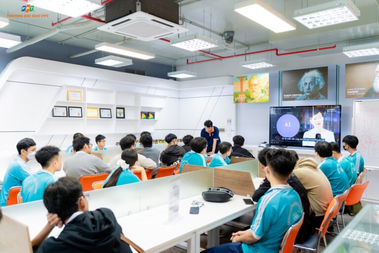 Ngành Quản trị kinh doanh Đại học FPT đạt tiêu chuẩn quốc tế ACBSP