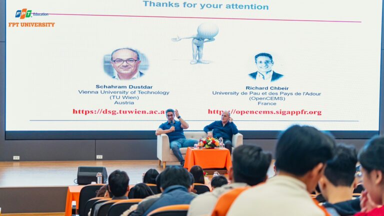 Các giáo sư quốc tế chia sẻ bí quyết viết bài báo nghiên cứu khoa học với sinh viên Trường Đại học FPT