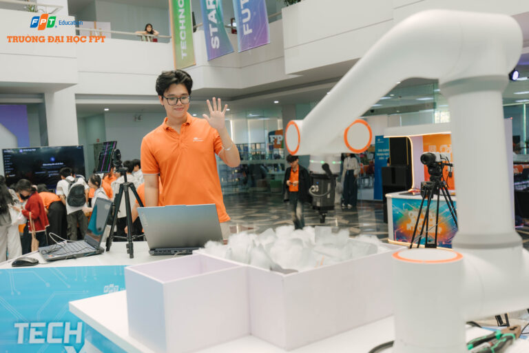 TechXperience Showcase tại Trường Đại học FPT Quy Nhơn – Trải nghiệm công nghệ tương lai