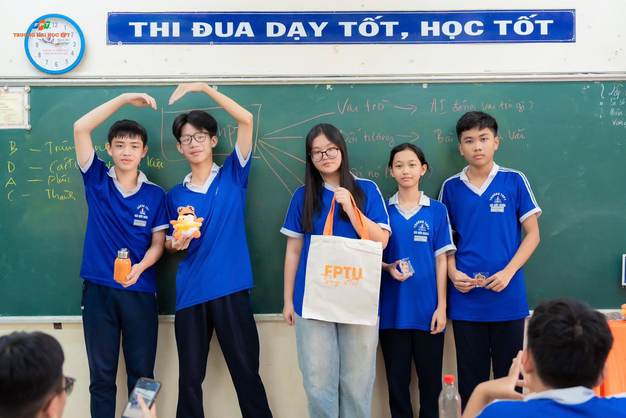 training-tri-tue-nhan-tao-ai-tai-truong-thpt-bui-huu-nghia-3