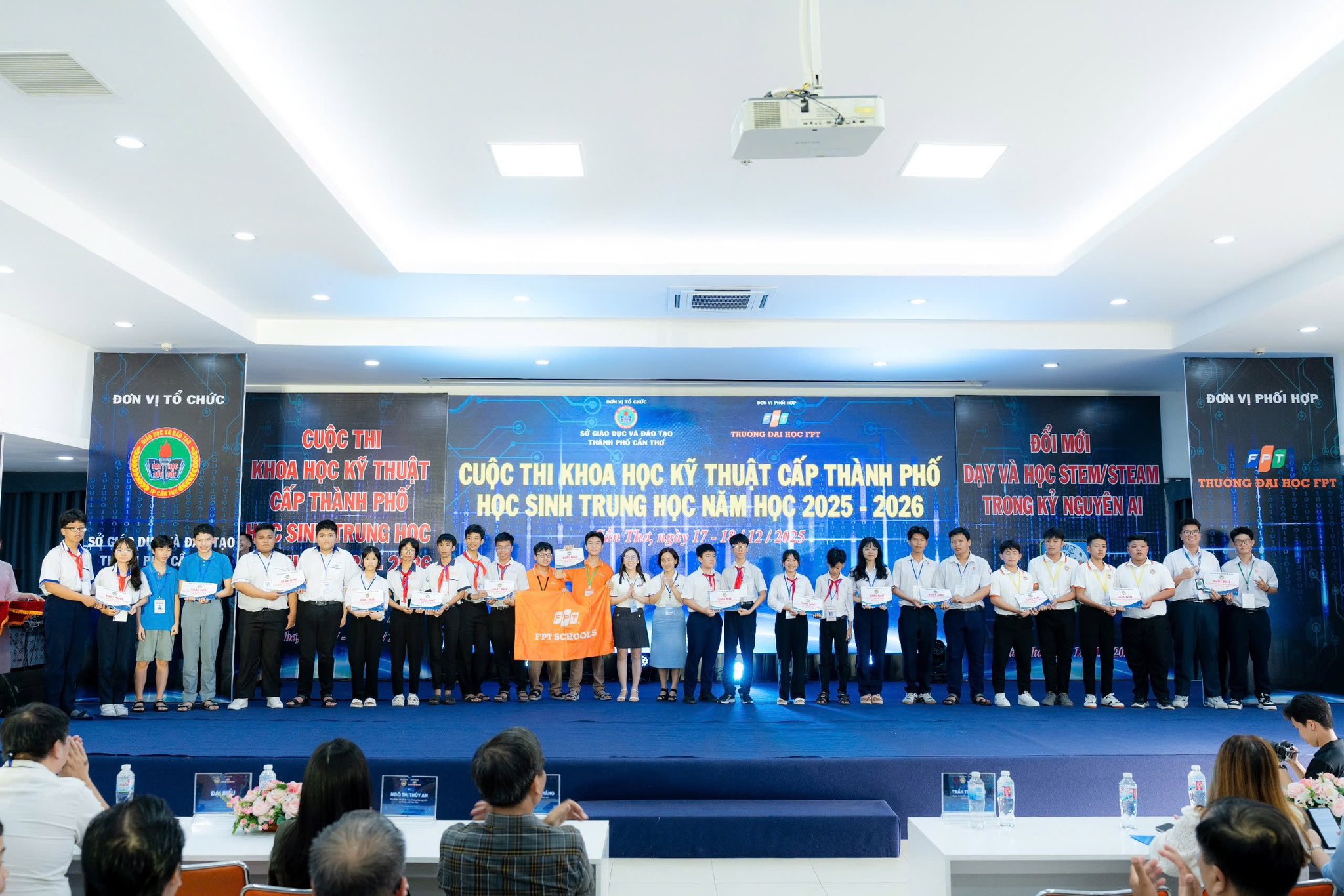 cuoc-thi-khoa-hoc-ky-thuat-cap-thanh-pho-nam-hoc-2025-2026-tai-truong-dai-hoc-fpt-phan-hieu-can-tho-2