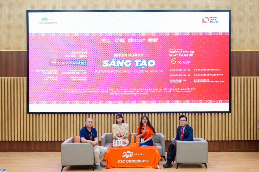 Talkshow chuyên sâu "Prompt Your Future" tại cơ sở TP.HCM