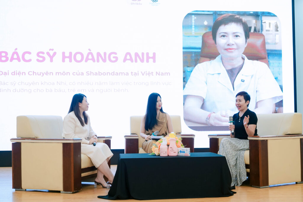 Talkshow “Gen Z nói gì về làm cha mẹ?” nằm trong chuỗi hoạt động của dự án Oh!Bầu