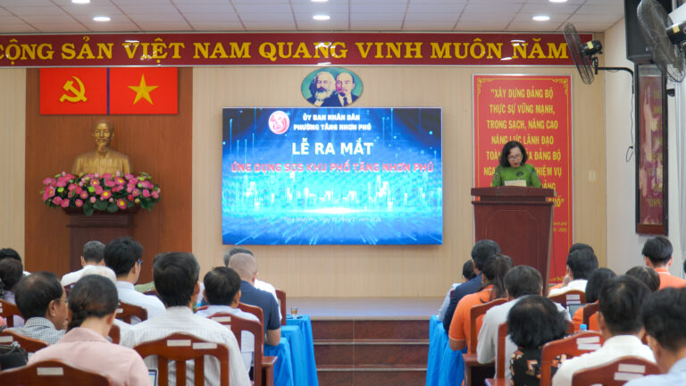 SINH VIÊN TRƯỜNG ĐẠI HỌC FPT PHÁT TRIỂN ỨNG DỤNG “SOS TĂNG NHƠN PHÚ”: BƯỚC ĐI ĐỘT PHÁ TRONG CHUYỂN ĐỔI SỐ CẤP CƠ SỞ