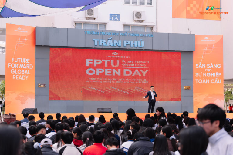 FPTU Open Day tại Hải Phòng thu hút hơn 2.000 phụ huynh, học sinh tham dự