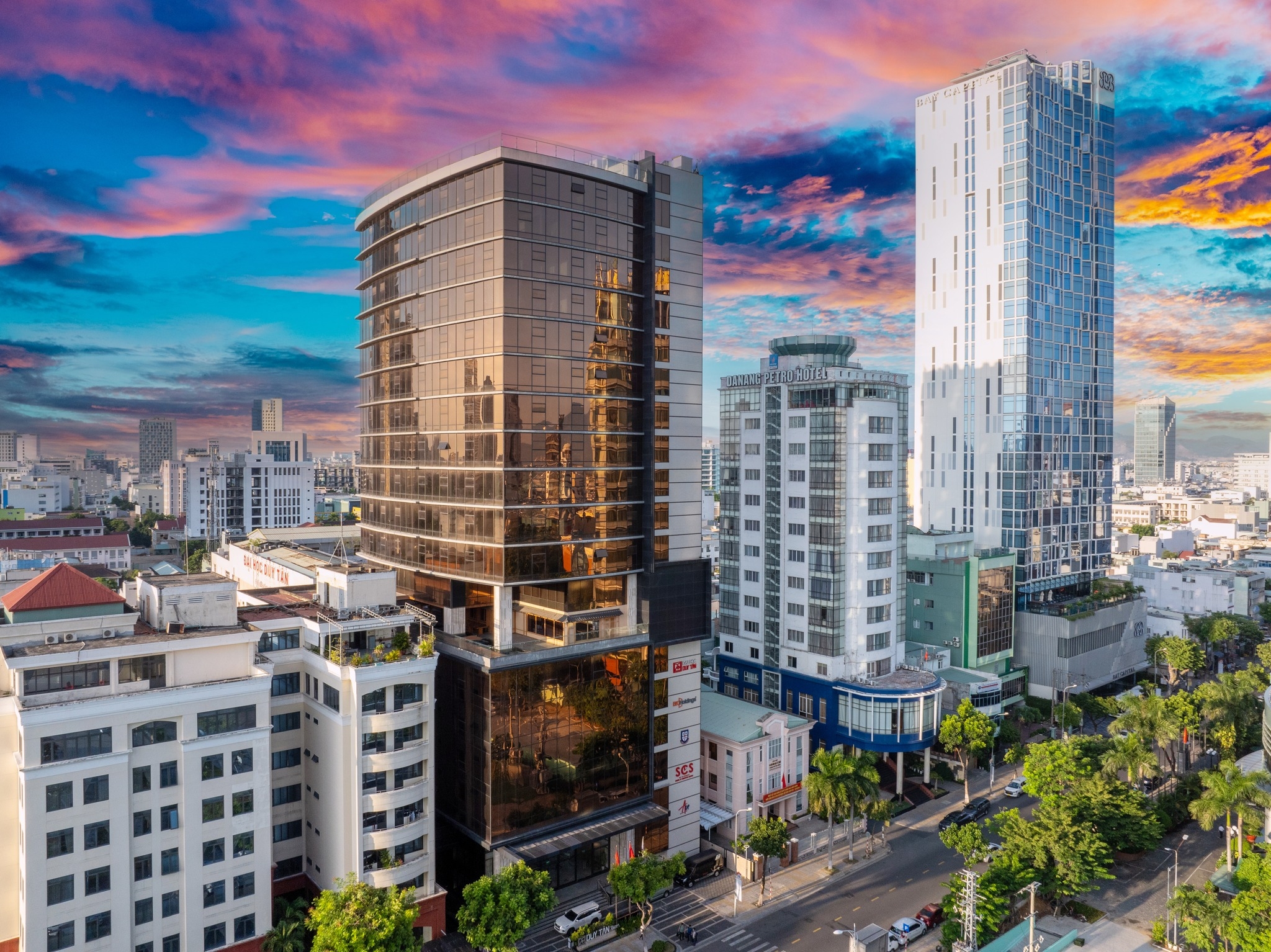 Đại học Duy Tân cũng là trường tập trung nhiều nguồn lực cho việc đào tạo lĩnh vực truyền thông.