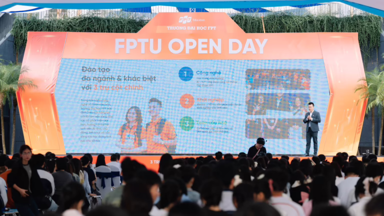 Gần 1.200 học sinh Nghệ An được định hướng chọn ngành tại FPTU Open Day