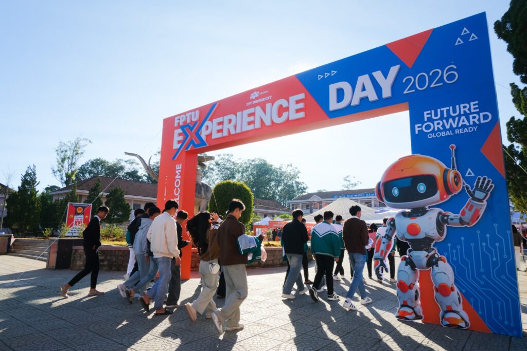 Học sinh THPT tham gia sự kiện FPTU Experience Day 2026 tại Lâm Đồng