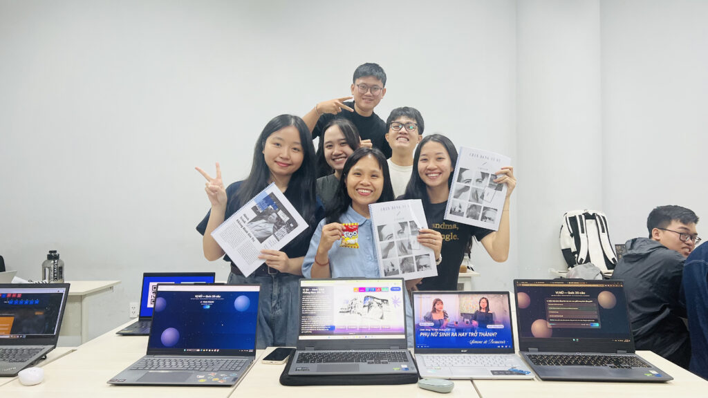 Những tiết học của cô Thu Chung luôn tạo được sự thích thú, hào hứng cho các bạn sinh viên.