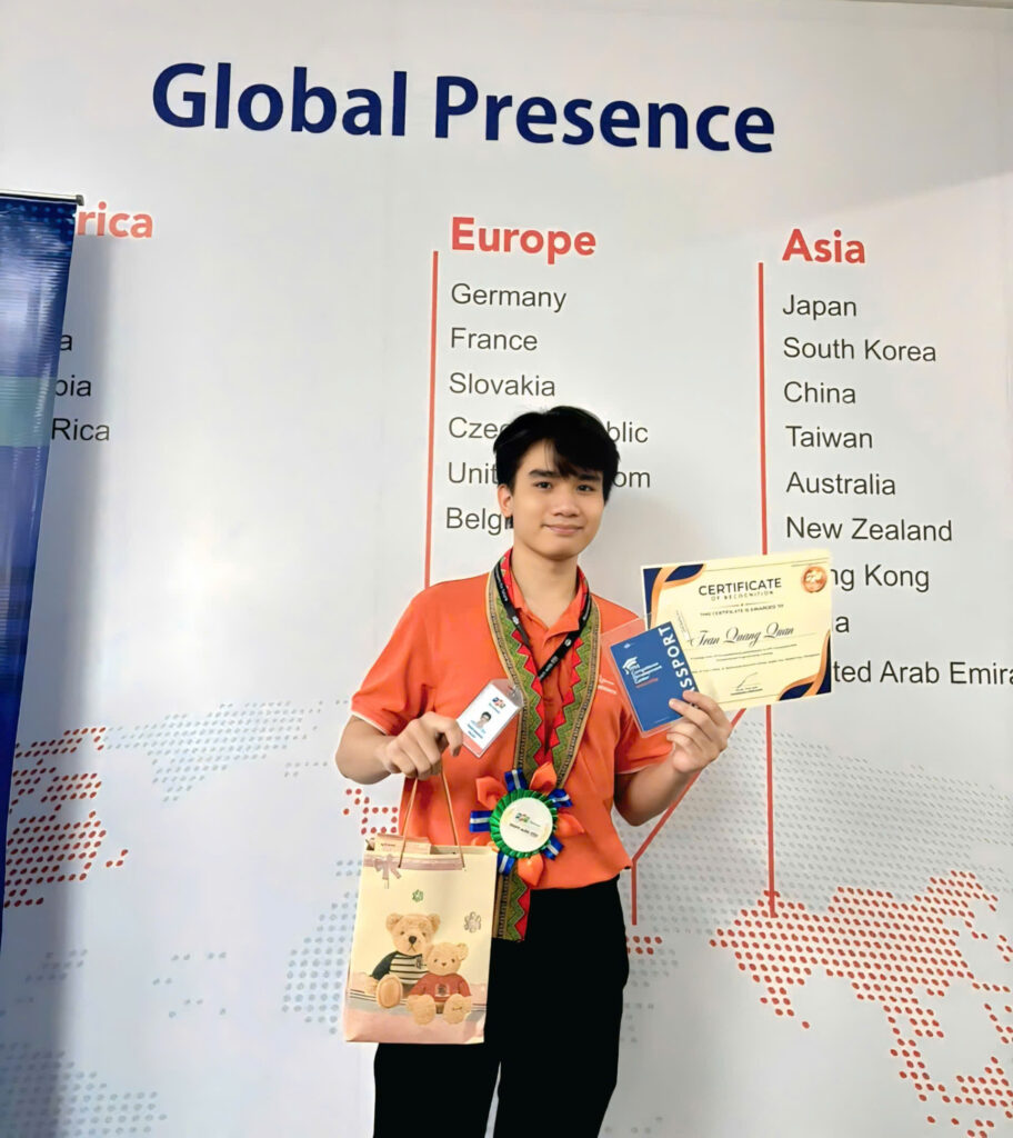 Sinh vien Tran Quang Quan 2 e1773136533651