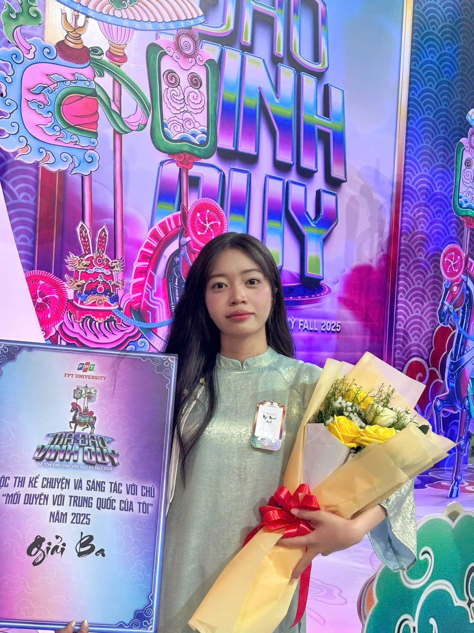 Sinh viên Đại học FPT đạt giải Ba cuộc thi Mối duyên với Trung Quốc 4 cuoc thi moi duyen voi trung quoc 3