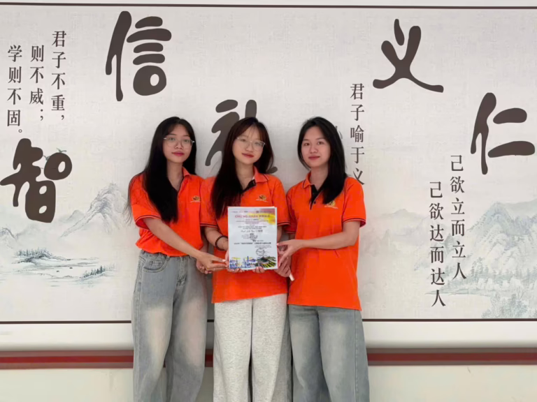 Sinh viên Đại học FPT đạt giải Ba cuộc thi Mối duyên với Trung Quốc