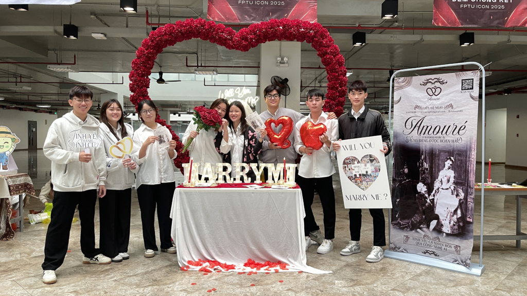 Ứng dụng AI vào dịch vụ cầu hôn, sinh viên Trường Đại học FPT thu về 50 triệu đồng chỉ sau 1 tháng ra mắt 3 Các hoạt động offline, đặt bàn được tổ chức thường xuyên để giới thiệu dự án