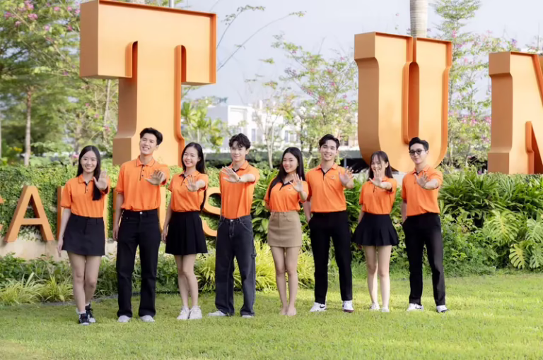 C14 là tổ hợp môn gì? Môn thi và các nhóm ngành phổ biến