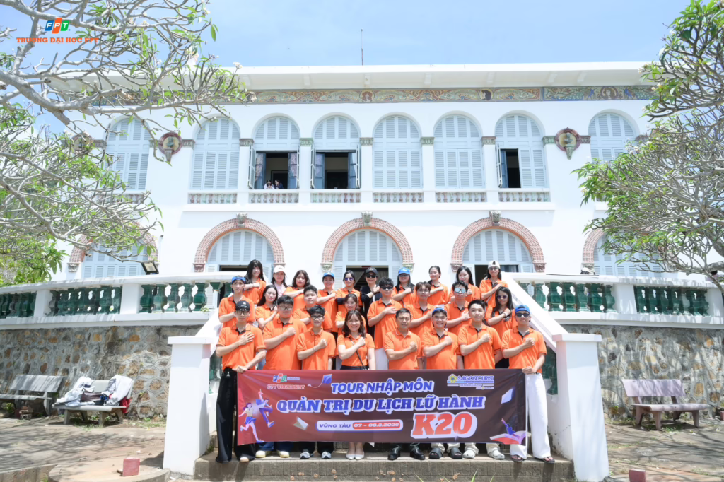 le nhap mon du lich lu hanh 1