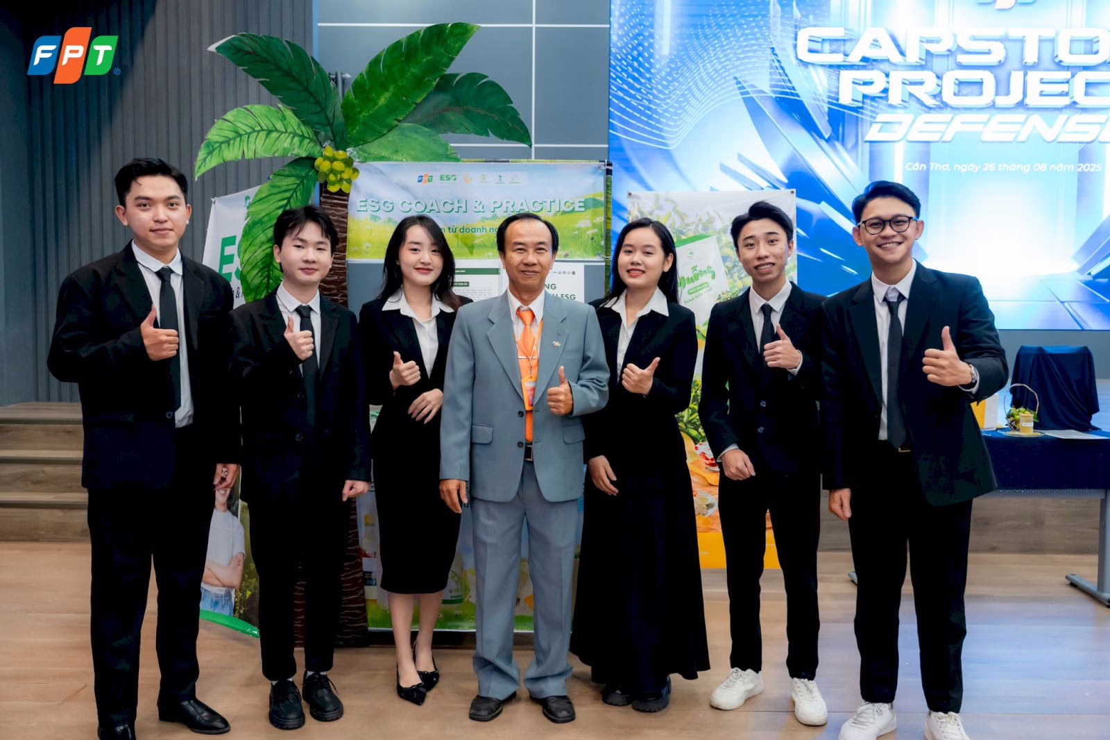 Sinh viên ngành Quản trị kinh doanh tại Trường Đại học FPT trong hoạt động học tập và kết nối thực tiễn doanh nghiệp