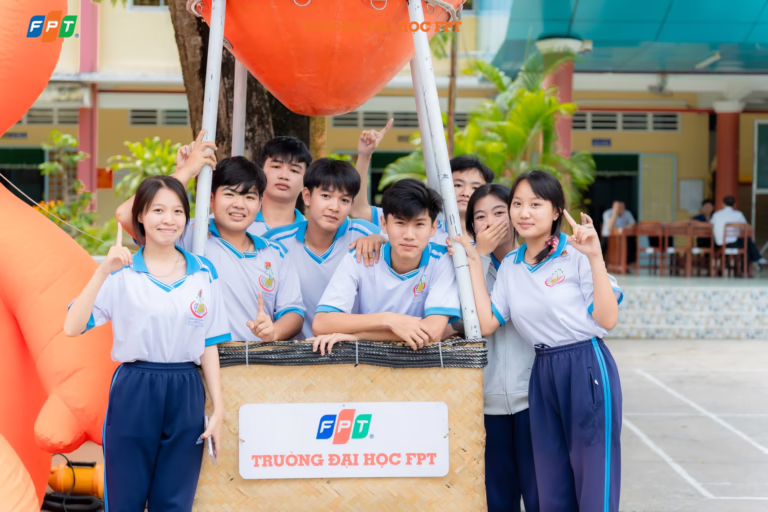 50+ lời chúc thi tốt nghiệp THPT ý nghĩa “đốn tim” sĩ tử