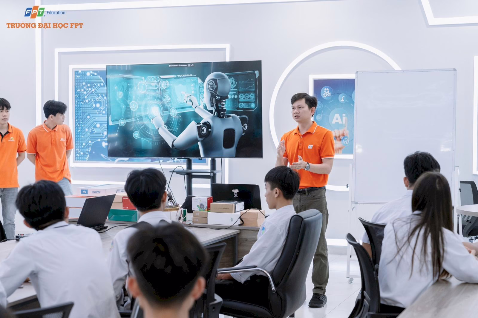 Giải đáp: Ngành nào khó nhất trong Công nghệ thông tin? 1 Trí tuệ nhân tạo là một trong những ngành khó và khát nhân lực chất lượng cao - Nguồn: FPTU