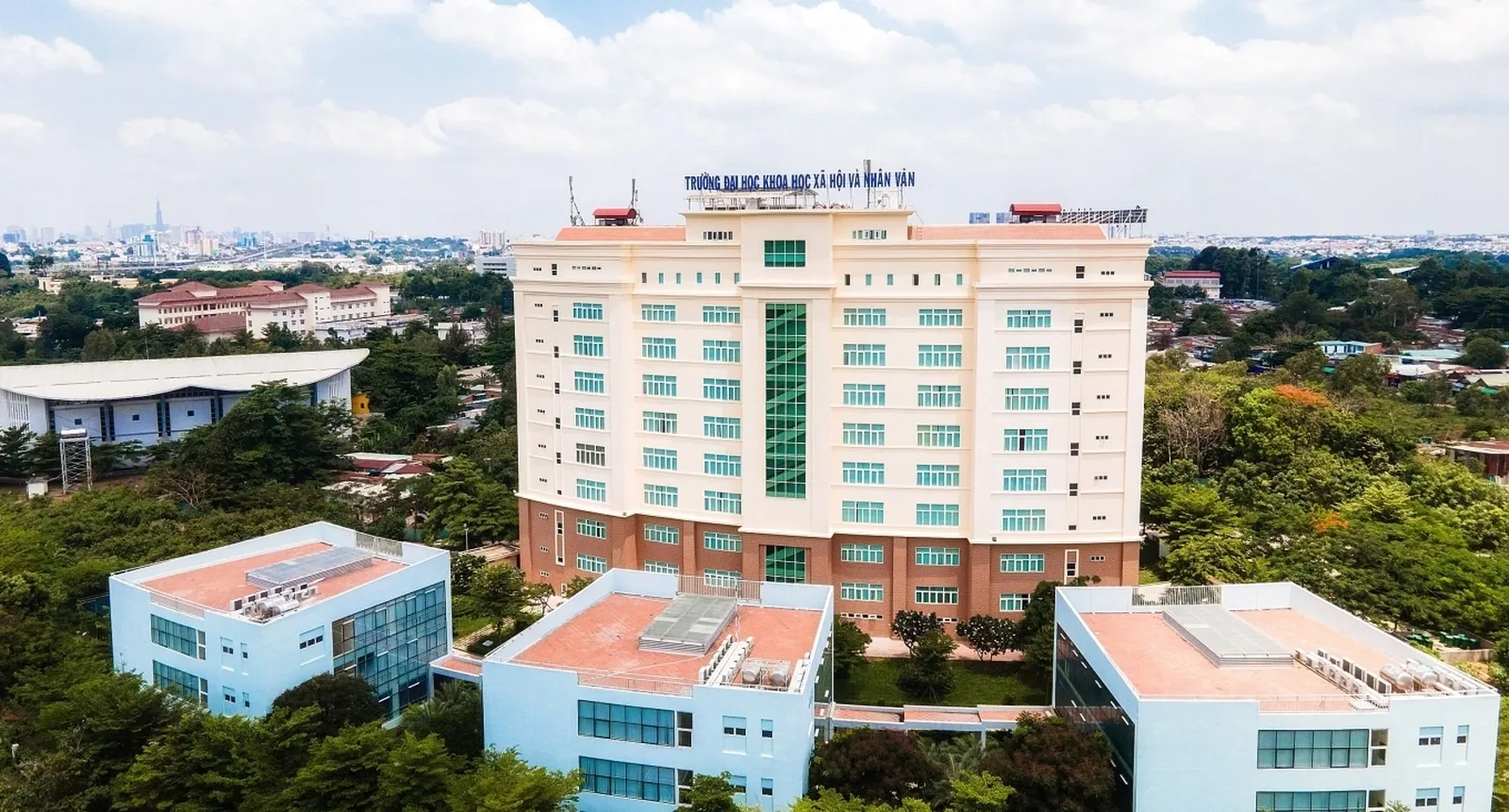 Trường Đại học Khoa học Xã hội và Nhân văn