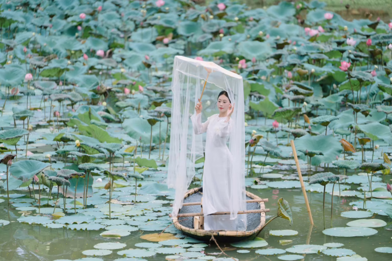 Check in sống ảo và trải nghiệm loạt hoạt động hấp dẫn tại Sen’s Week 2 của Trường Đại học FPT