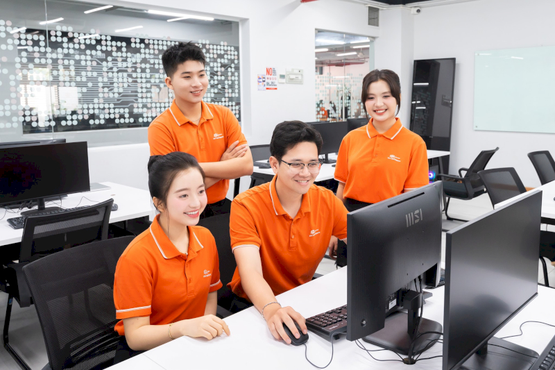 Cơ sở vật chất tác động đến học phí ngành Trí tuệ nhân tạo