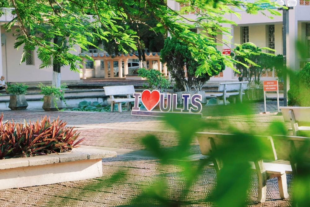 ulis 151045 1781859854640 17818598548211781999475