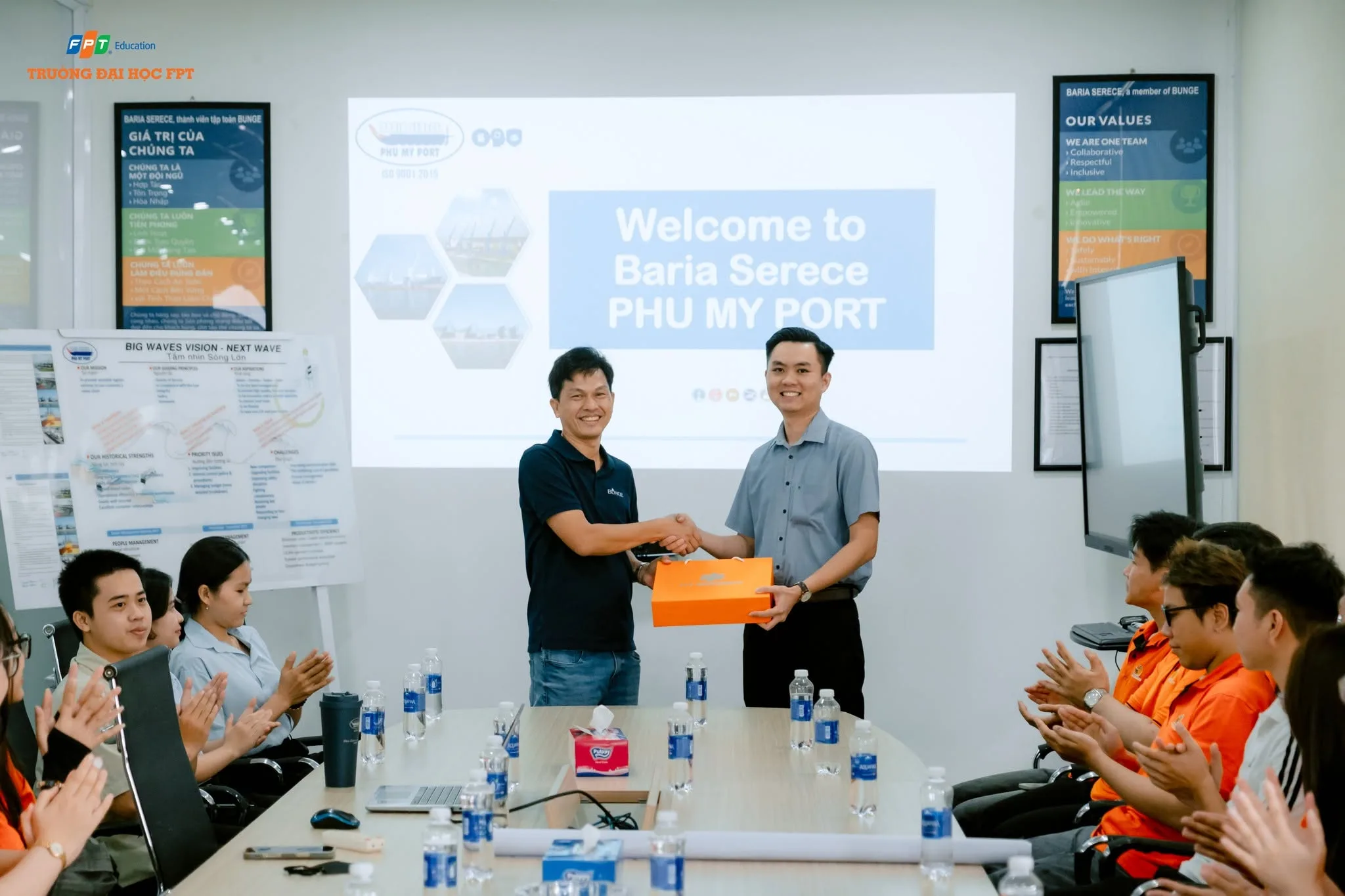 hoat dong logistics 3