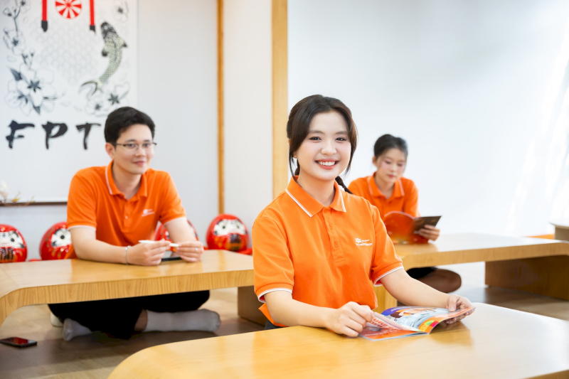 Mức thu nhập phụ thuộc hoàn toàn vào năng lực, vị trí công việc và kinh nghiệm thực tế của bạn - Nguồn: FPTU