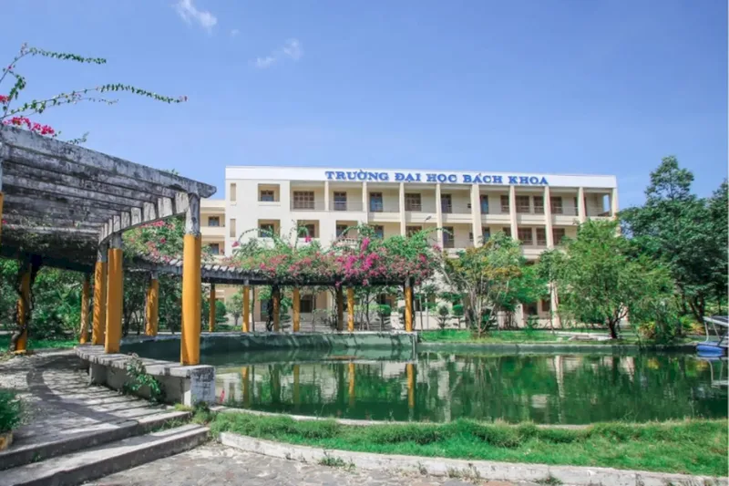 Trường Đại học Bách Khoa - Đại học Đà Nẵng (DUT) - Nguồn: Internet