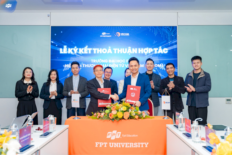 Trường Đại học FPT hợp tác Hiệp hội Thương mại điện tử Việt Nam - Nguồn: FPTU