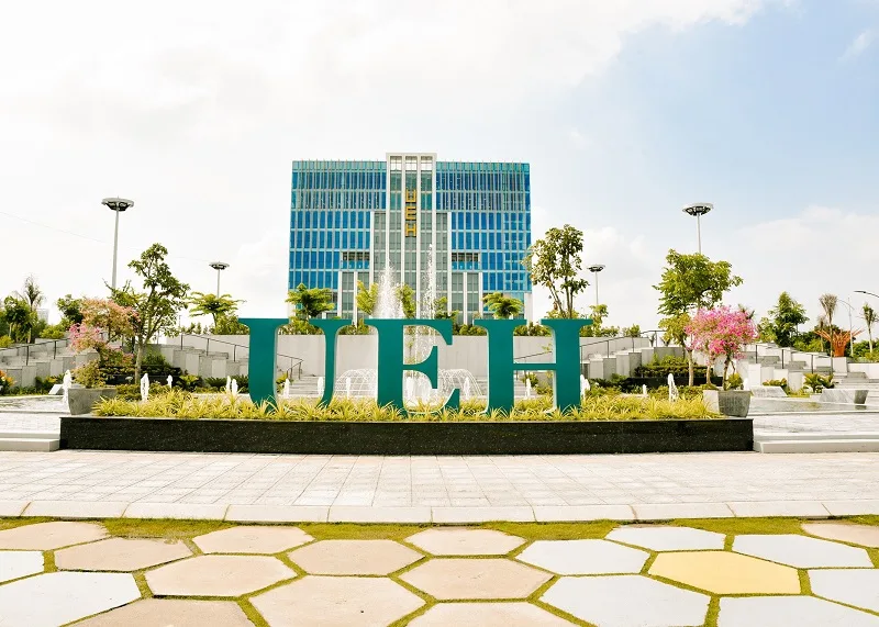 Trường Đại học Kinh tế TP.HCM (UEH) - Nguồn: Internet