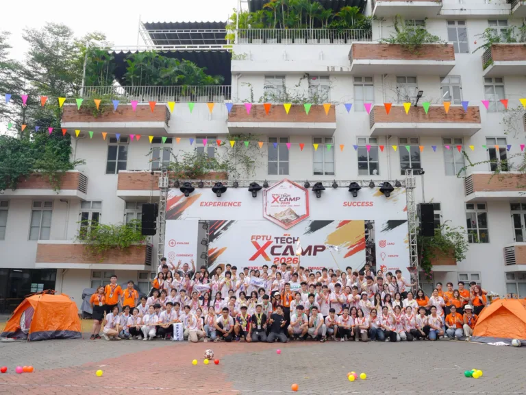 FPTU TechX Camp 2026: Đưa học sinh THPT từ lớp học đến những bài toán của tương lai